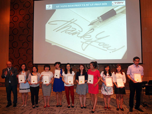 Handling Objection & Negotiation Skills - Sanofi Hyatt Resort, 04.03.2015)